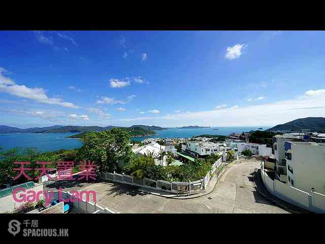 Clear Water Bay - Little Palm Villa 02