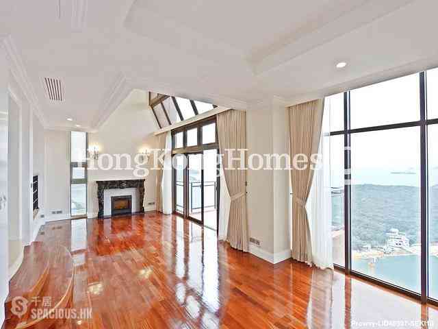 Repulse Bay - The Somerset 01