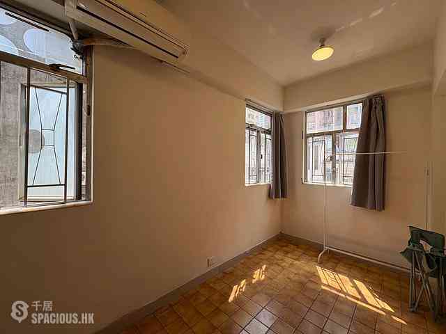 Sai Ying Pun - Wing Wah Building 16