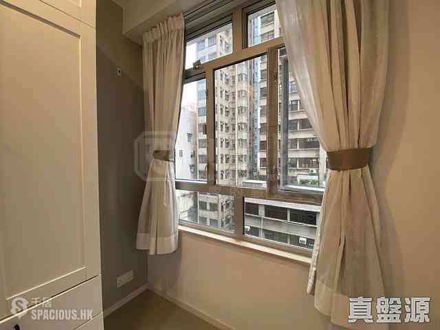 Sai Ying Pun - New Start Building 08
