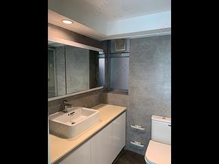 West Kowloon - The Waterfront Phase 2 Block 7 02