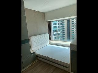 West Kowloon - The Waterfront Phase 2 Block 7 04