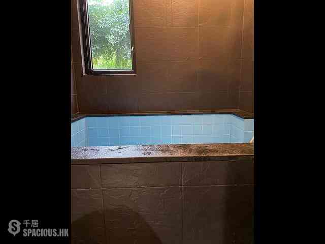 Happy Valley - 22, Ventris Road 01