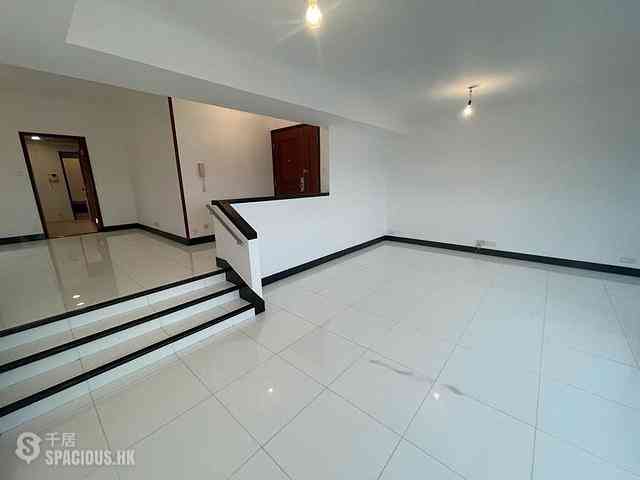 Repulse Bay - Pine Crest 04
