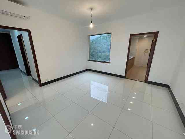 Repulse Bay - Pine Crest 05