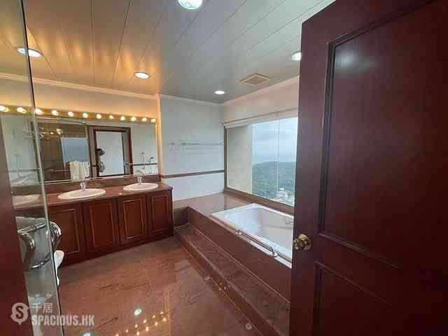 Repulse Bay - Pine Crest 08