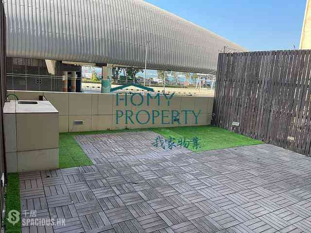 Shek Tong Tsui - Chester Court 01