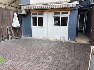 Shek Tong Tsui - Chester Court 02