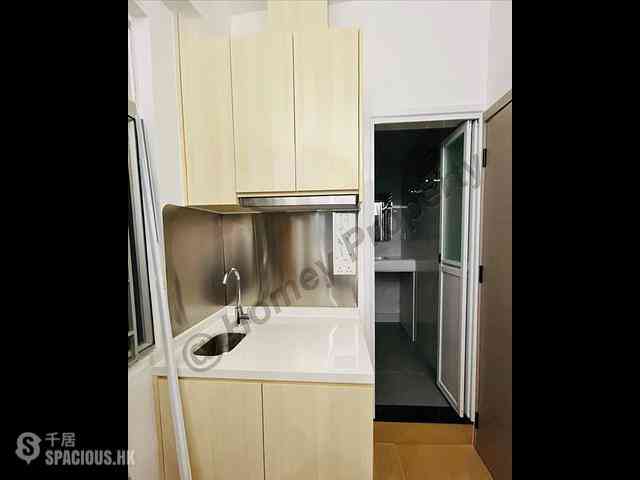 Mong Kok - Kin Wong Mansion Phase 2 02