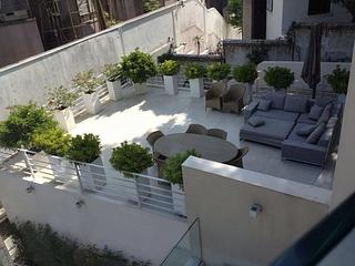 Chung Hom Kok - Magnolia (The Crown Villas) 03