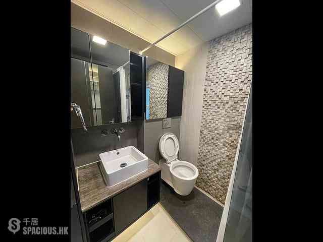 Causeway Bay - Pearl City Mansion Block C 01