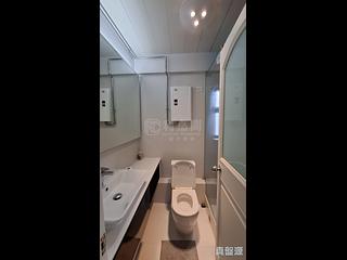 Tai Wai - Parc Royale Block 11 05