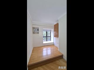 Tai Wai - Parc Royale Block 11 07