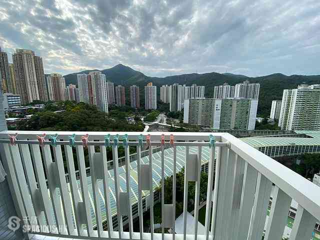 Tai Wai - Parc Royale Block 11 09