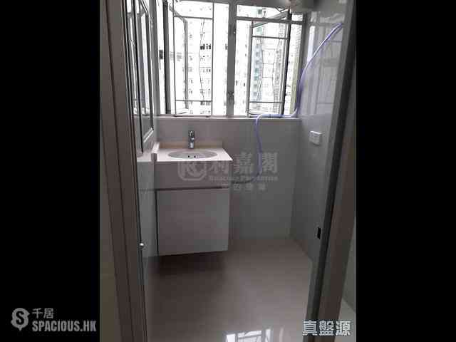 Tai Wai - May Shing Court Yat Shing House (Block B) 02