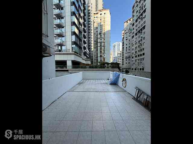 Ho Man Tin - Yen Yee Mansion 01