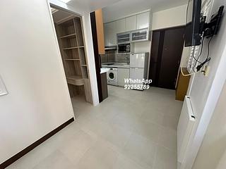 Kennedy Town - Cheong Kat Mansion 03
