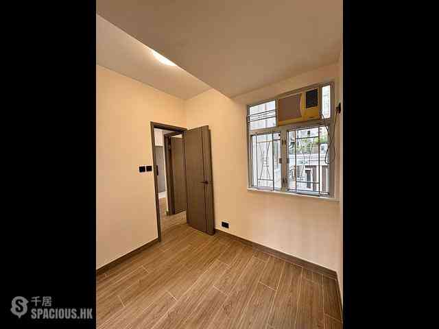 Ho Man Tin - Yen Yee Mansion 14