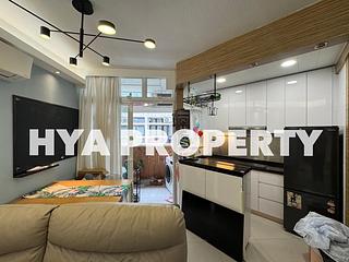 Kennedy Town - Hee Wong Terrace 03
