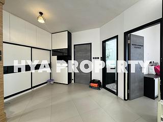 Kennedy Town - Hee Wong Terrace 04