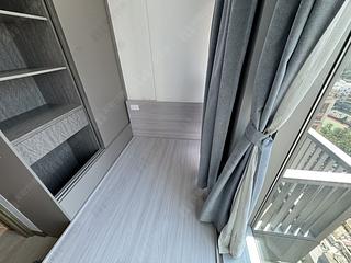 Tai Kok Tsui - L・Living 23 04