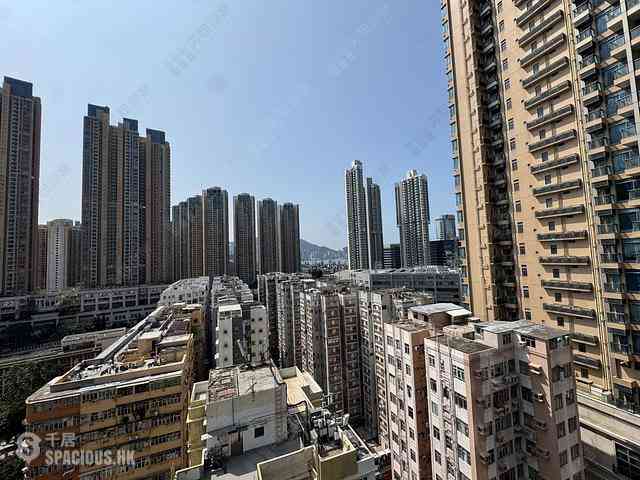 Tai Kok Tsui - L・Living 23 05