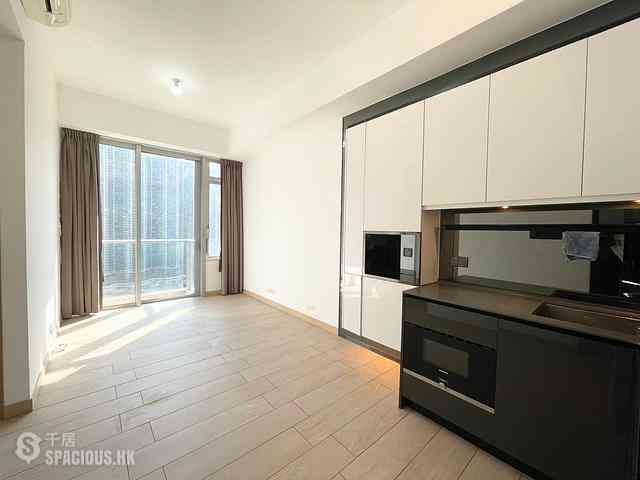 Tung Chung - Century Link Phase 1 Tower 6A 02