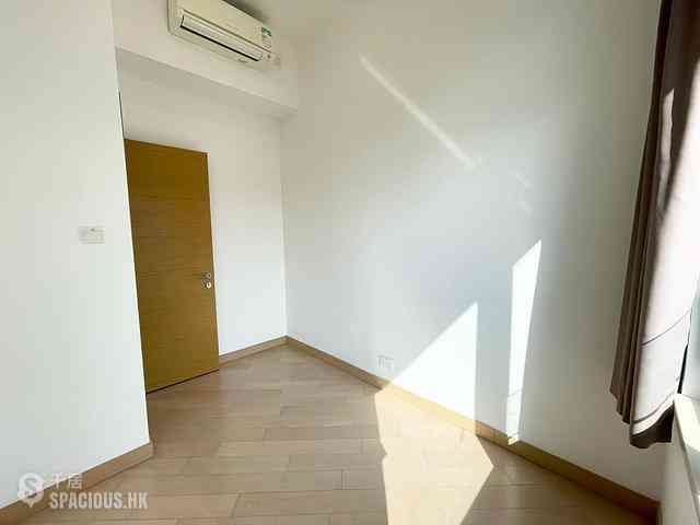 Tung Chung - Century Link Phase 1 Tower 6A 05