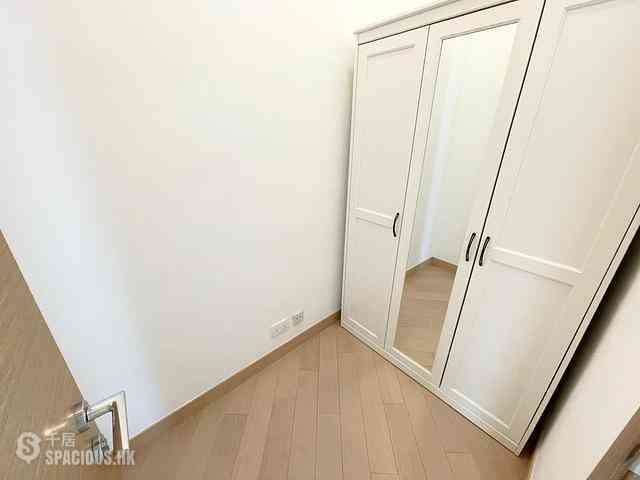 Tung Chung - Century Link Phase 1 Tower 6A 07