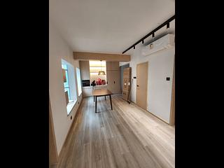 Mid Levels West - Golden Lodge 05
