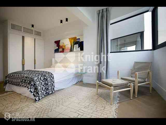 Kennedy Town - Tung Fat Building 04