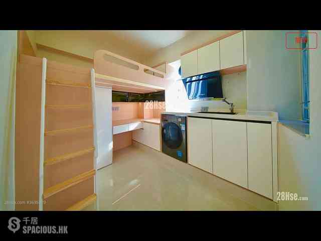 Causeway Bay - Lockhart House 02