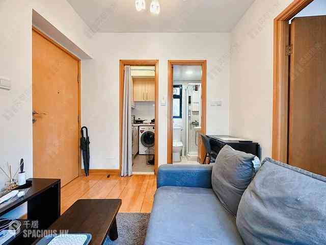 Wan Chai - 112, Johnston Road 02
