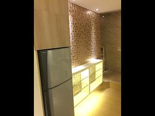 Causeway Bay - Lei Wen Court 07