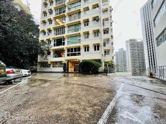 Wan Chai - Fujiya Mansion 02