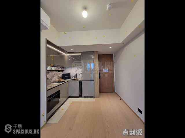 Jordan - Topside Residences Block A1 01