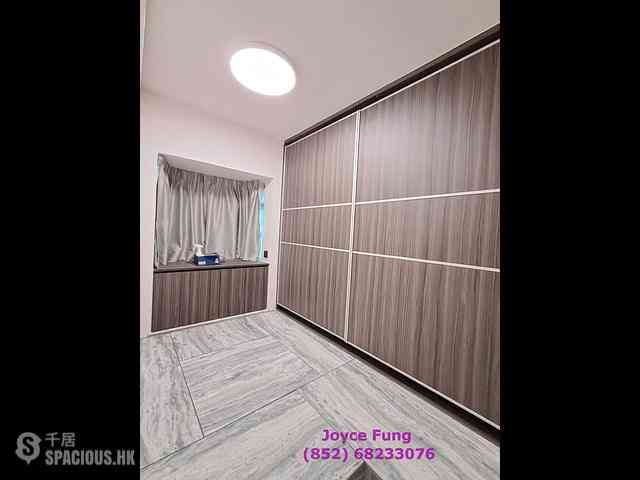 Mid Levels West - Golden Lodge 17