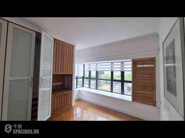 Tai Wai - Parc Royale Block 11 02