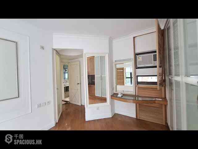 Tai Wai - Parc Royale Block 11 04