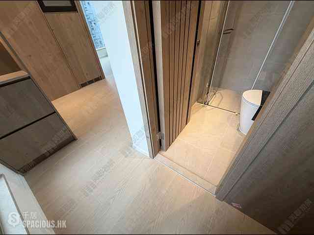 Quarry Bay - Finnie 06