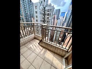 Wan Chai - The Zenith 05