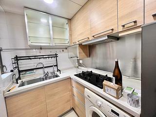 Wan Chai - The Zenith 12