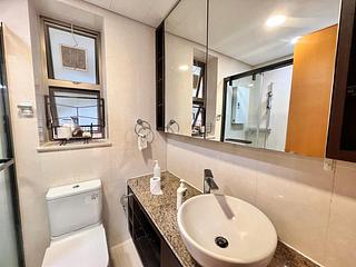 Wan Chai - The Zenith 13