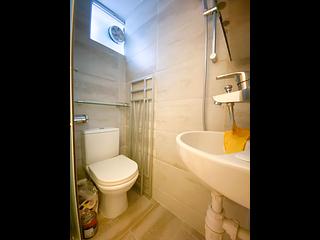 Causeway Bay - Lockhart House 10