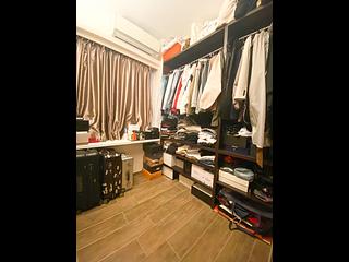 Causeway Bay - Lockhart House 11