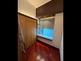 West Kowloon - The Arch Moon Tower (Block 2A) 03