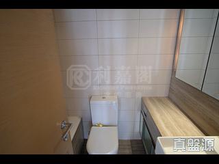 Sai Ying Pun - Island Crest Block 1 08
