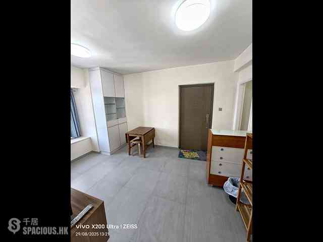 Kennedy Town - Harbour View Garden Block 3 03