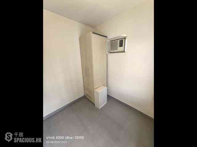 Kennedy Town - Harbour View Garden Block 3 07