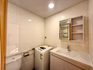 Mid Levels Central - The Grand Panorama 11